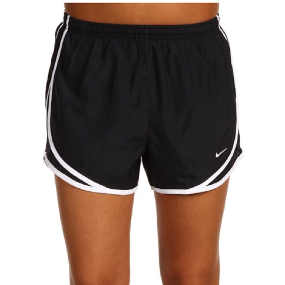 Women’s Nike Tempo Shorts Black and White Medium
